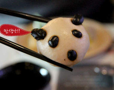 《熊貓饅頭》在韓國中華料理店大受歡迎喔！