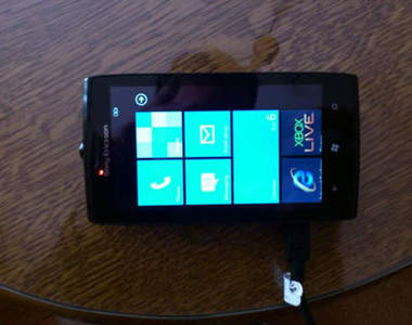 Sony最新神秘WP 7手機原型「Jolie」 影片意外曝光!?