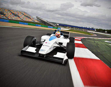 F1不環保?2014年只吃電的Formula E賽車準備開跑!