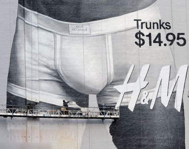 貝嫂維多利亞終於出手了:閃開,那裡只有我能摸