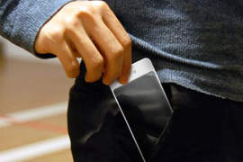 《Fujitsu Brick》超具科幻感的「透明」手機  如果能實現就好啦！