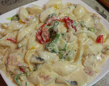 超奶《白醬年糕》~韓國美眉的創意美食 ψ(￣︶￣ )