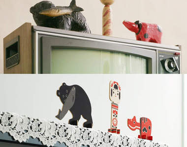 電視變薄上面的擺飾也跟著變薄　那～貓呢？