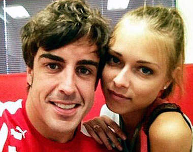 《F1冠軍Alonso新女友》俄羅斯性感女模Dasha Kapustina