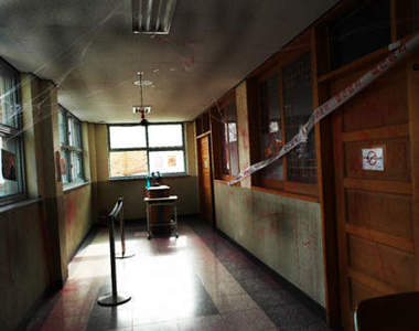 這種校慶鬼屋......你敢進去嗎？！