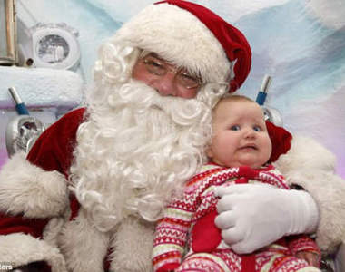 《聖誕老人》不只送禮物　其實也會把小孩嚇哭......