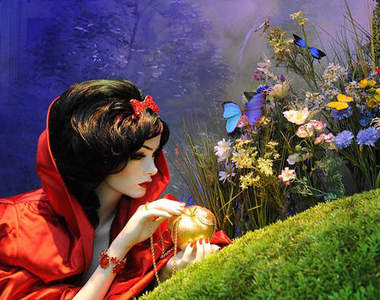 迪士尼的公主們跑進了百貨公司櫥窗裡！？