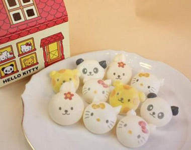 《Hellow kitty馬卡龍》只融你口，不融你手的小甜點～