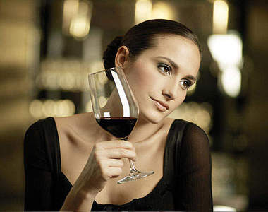 歪國人說她是日內瓦車展裡最迷人的麻斗~♥