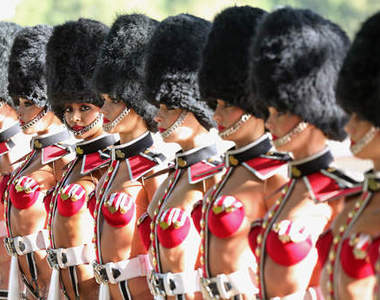 《法國瘋馬秀》有沒有人想要請衛兵的www