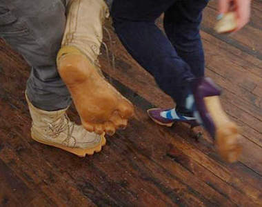 《腳印鞋》凡走過必留痕跡～是真的！