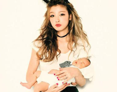 人妻變人母《木下優樹菜》還是沒有媽媽味啊～（哭喊）