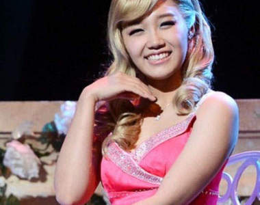 A-PINK《鄭恩地》~最近好像有點........