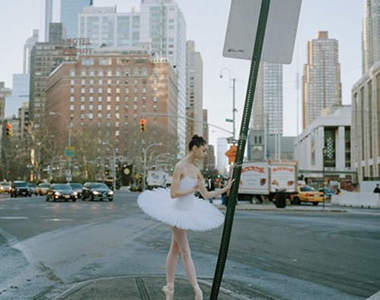 芭蕾伶娜們輕跳的舞姿～「Ballerina Project」攝影系列