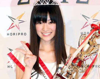 選出未來的深田恭子!13歲《菅野莉奈》怎麼比較像上戶彩?