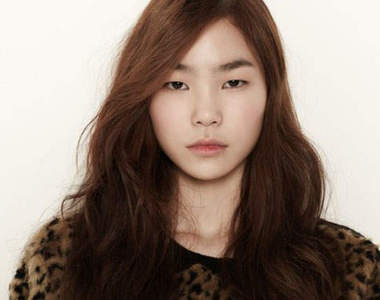 韓國《Hold住名模》陳晶善~竟然只是個孩子