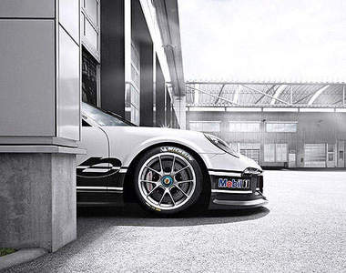 2013年式《保時捷911 GT3 Cup》官方版賽車暖身預備~