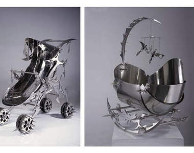 鋼鐵娃娃車  也真的只有《哪吒》才敢坐吧...