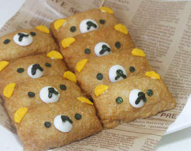 《懶懶熊豆皮壽司》快送男友這驚喜的便當吧♥