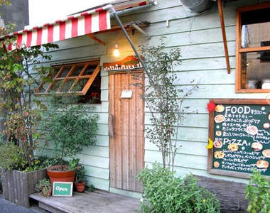 《繪本咖啡廳》推開門～你也能成為繪本的一部分♥