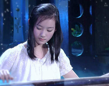 古琴少女　武小琛　１３歲就能撫得一手好琴