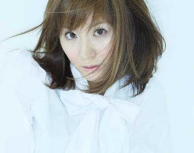 麻美由真 天然的H杯巨乳像極了漫畫中的美少女(WTF@_@無碼)