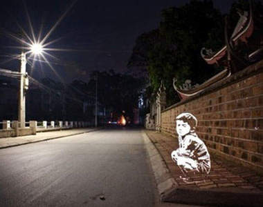 《光影塗鴉》有種說不出的恐懼感...