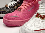 Reebok x Hello Kitty 聯名限量鞋款~ 2012 年繼續大曬可愛♥ Reebok x Hello Kitty 聯名限量鞋款~ 2012 年繼續大曬可愛♥