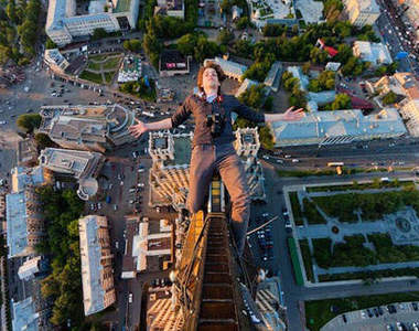 《腳下風景》有懼高症的人看了會腿軟