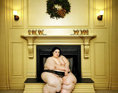 《豐滿美人攝影集》所謂的標準身材是什麼？