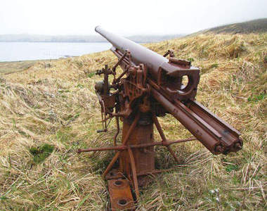 基斯卡島(鳴神島) 二戰前後空無一人的島上風景