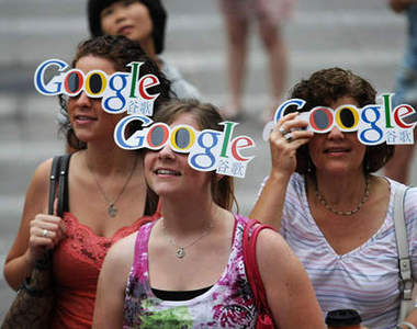 傳谷哥「X」眼鏡 年底前就會發表!