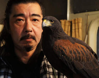 《老鷹咖啡廳》老鷹陪伴喝嘎逼　你還喝的下去嗎？