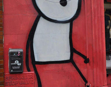 街頭塗鴉《Stik people》手長腳長的可愛人物