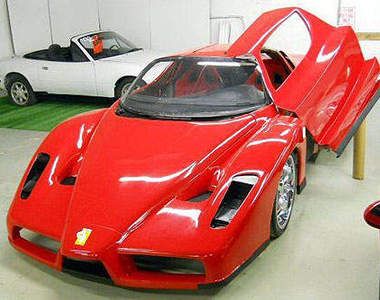 Toyota變身限量法拉利Enzo！上掀車門超帥氣～♥