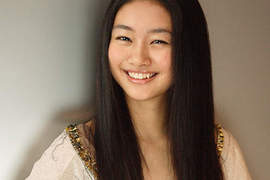 《忽那汐里》2012年期待度No.1新生代女優 《忽那汐里》2012年期待度No.1新生代女優