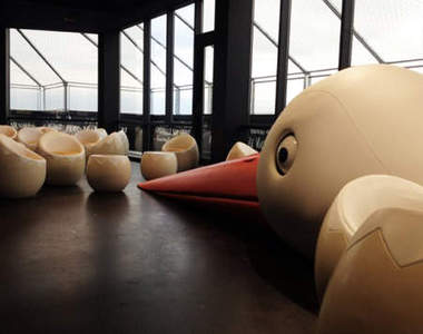 《鳥窩咖啡廳》超異想天開的巨鳥咖啡廳！