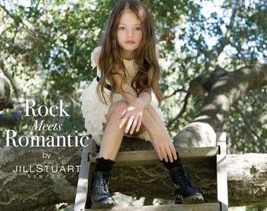 吸血鬼等級的超可愛蘿莉《Mackenzie Foy》