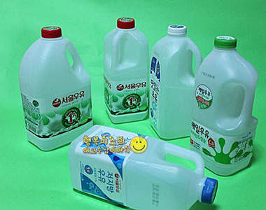 家庭號牛奶瓶也能變成居家好幫手