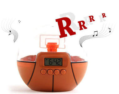 《籃球鬧鐘》不投籃就不會停的鬧鐘