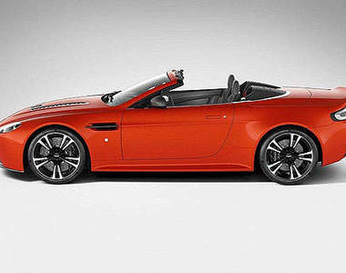 等不及先脫了!Aston Martin V12 Vantage Roadster提前曝光~