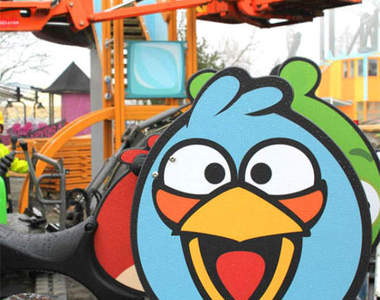 你憤怒嗎？來去芬蘭的《憤怒鳥主題樂園》砸豬頭吧～