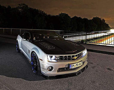 不當大黃蜂《雪佛蘭Camaro》這回從車裡傳來懂茲懂茲聲？