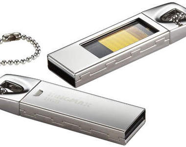 超酷炫《透明隨身碟》 有種連資料都能透視光光的FU吶~