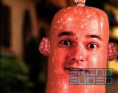 俄羅斯人的廣告也滿瘋狂的...