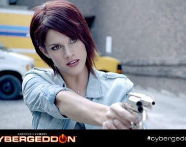 微影集《網路末日戰》今天起隨時線上看