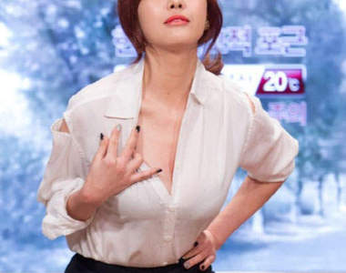 韓國氣象主播朴恩知 搞笑節目中大露內衣？！