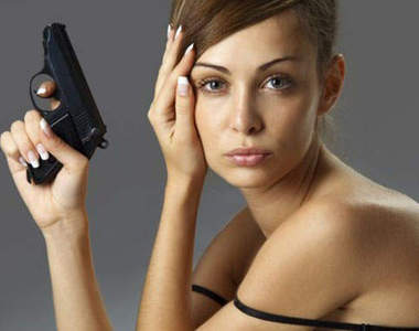 北韓暗殺武器 鋼筆毒針、手電筒手槍樣樣比酷比專業