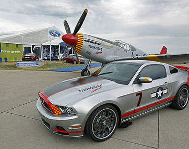 戰鬥機靈魂上身！獨一無二的福特野馬能飛上天嗎？(誤)