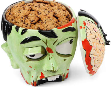 《殭屍餅乾罐》掀起你的蓋頭來～吃光裡頭的零食去！